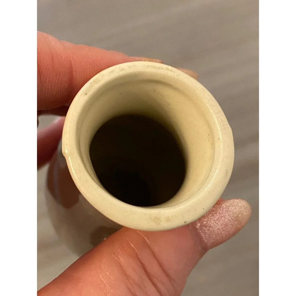 USA Pottery vintage miniature